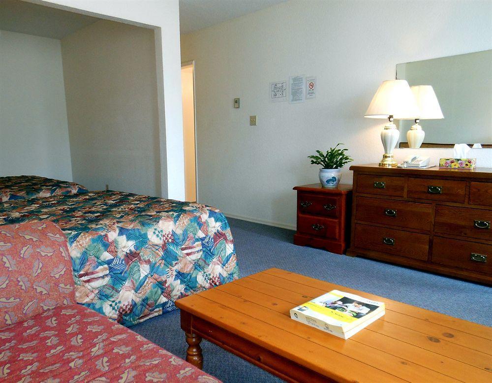 Mayfair Motel Victoria Esterno foto